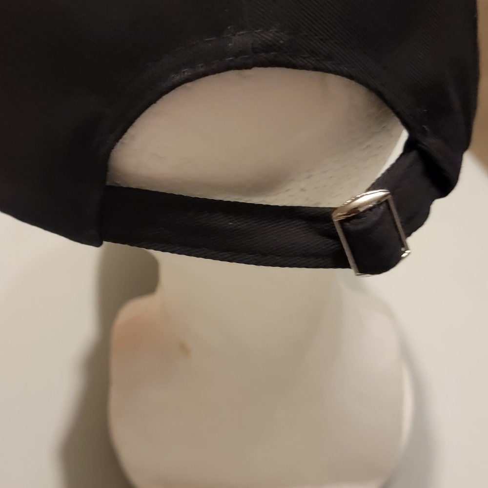 New black rhinestone kiss 💋 baseball cap - Picture 6 of 12